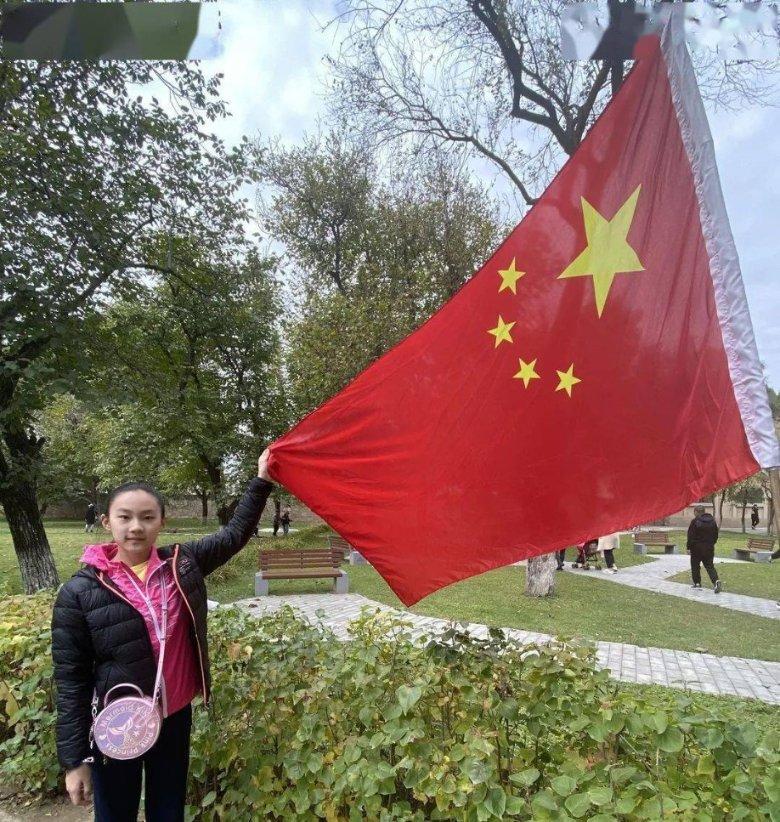 逃离诡异之林